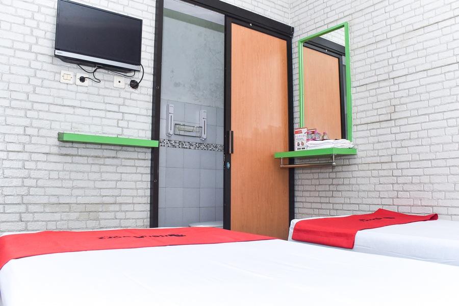 Reddoorz Near Hartono Mall Kejayan Exterior foto